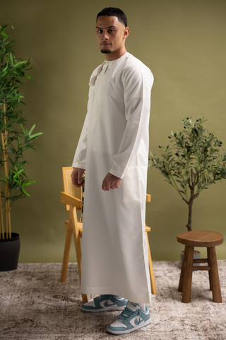 Rajul Fajr Omani Cream Mens Thobe Jubbah